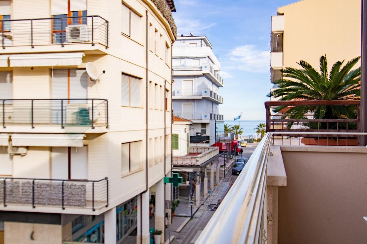 Апартаменты Blu 2P - Palazzina Laura Myho Casa Торторето Экстерьер фото
